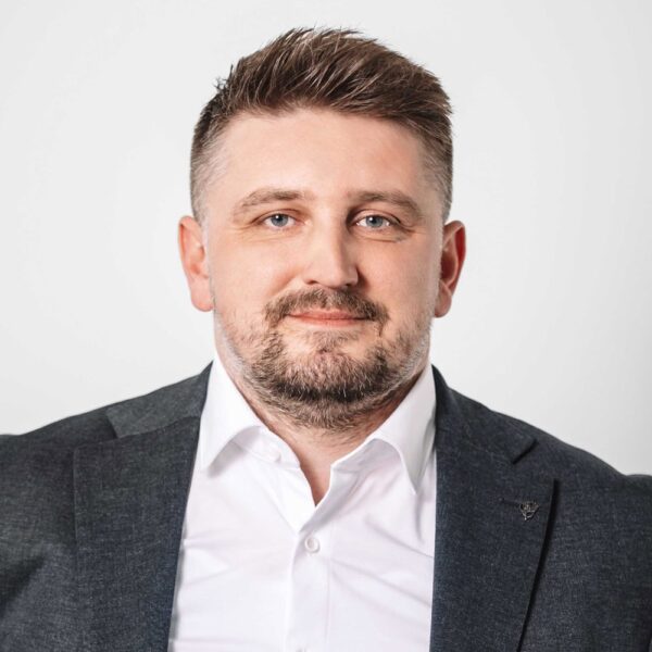 Tomas Möller